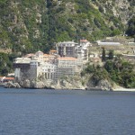 Ein Kloster am Fuße des Berg Athos